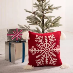Glitzhome 18In Knitted Snowflake Acrylic Red Pillow Cover With Tassels