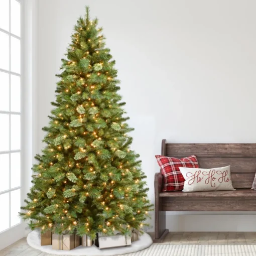 7.5' Pre-Lit Teton Pine Artificial Christmas Tree - 600 Clear Lights